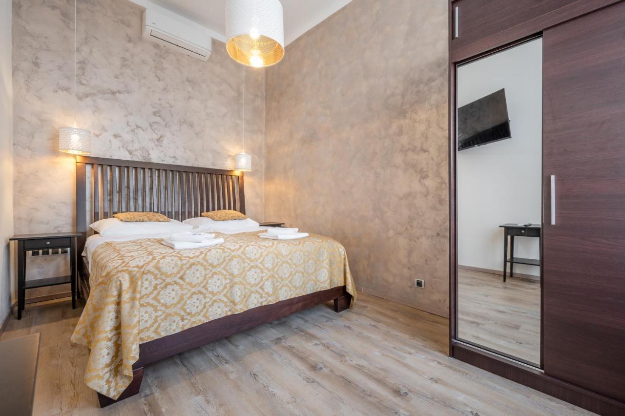 Premium Wenceslas Square Apartments 프라하 외부 사진