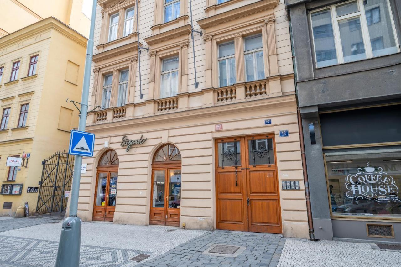 Premium Wenceslas Square Apartments 프라하 외부 사진